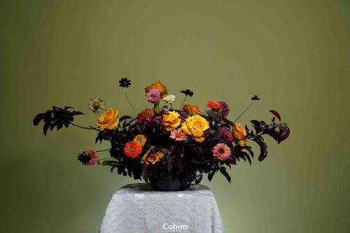 花店产品研发新趋势 融合花束包装、花型设计与水果元素的创意探索